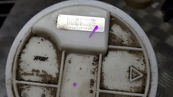 MERCEDES W203 2.2 BRANDSTOFPOMP DRIJVER A2034703394 image 4