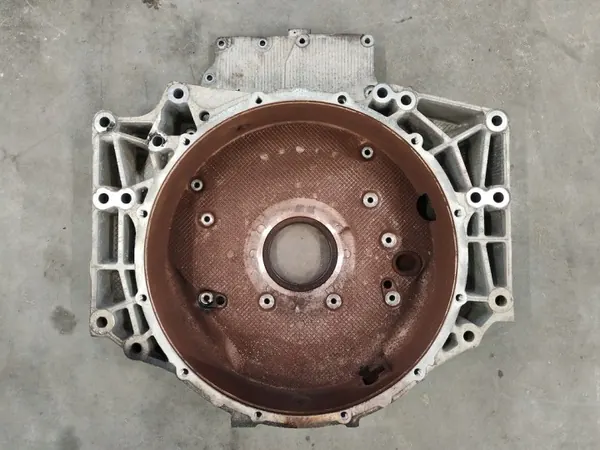 Boîtier d'embrayage MAN TGX TGM OEM 51014013297 image 2