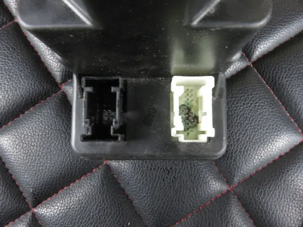 Mercedes-Benz centrale vergrendelpomp OEM 1708000848 image 3