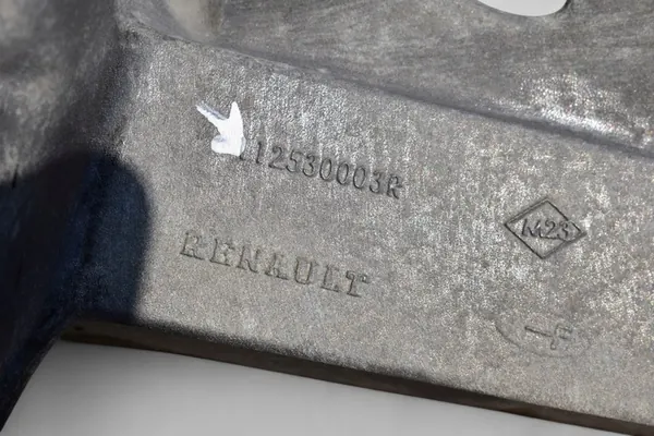 Manuaalivaihteiston Kiinnitys RENAULT MEGANE III 1.6 08-16 112530003R image 2