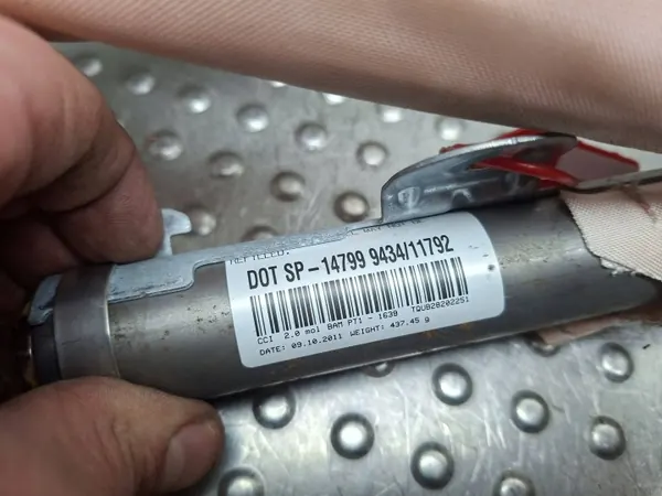 Vasen Ilmatyynyverho OEM S26279620 Citroen C4 II:lle image 4