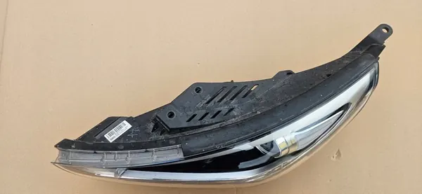 Hyundai i30 III Lente Izquierda H7 92101-G4020 image 3