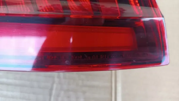 Luz trasera izquierda Matrix Audi A4 B9 2015– DYNAMIC OEM image 5