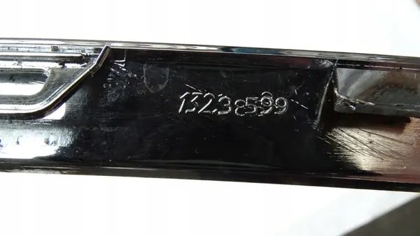 Opel Astra H Front Chrome Trim OE 13238599 image 4