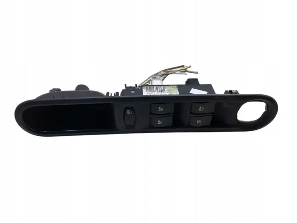 Renault Espace IV vasen etuikkunan kytkinpaneeli OEM 8200519359 image 2