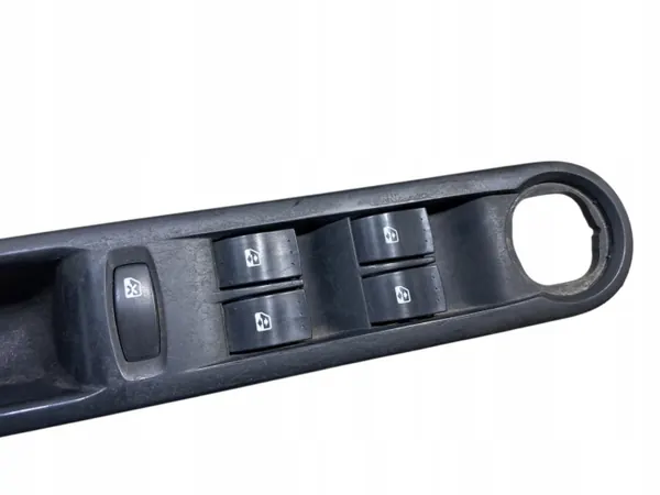 Renault Espace IV vasen etuikkunan kytkinpaneeli OEM 8200519359 image 6