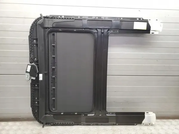 Porsche Cayenne Kattoikkuna OEM 7P5959591 - Käytetty image 6