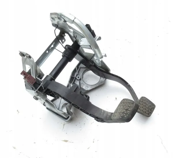 Broms- och kopplingspedaler Fiat Croma 2 71753152 image 2