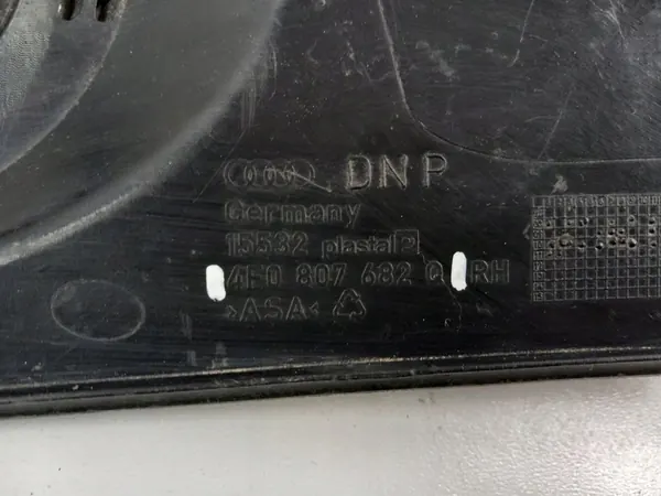 AUDI A6 C6 S-LINE Främre Höger Dimljusgaller 4F0807682Q image 10