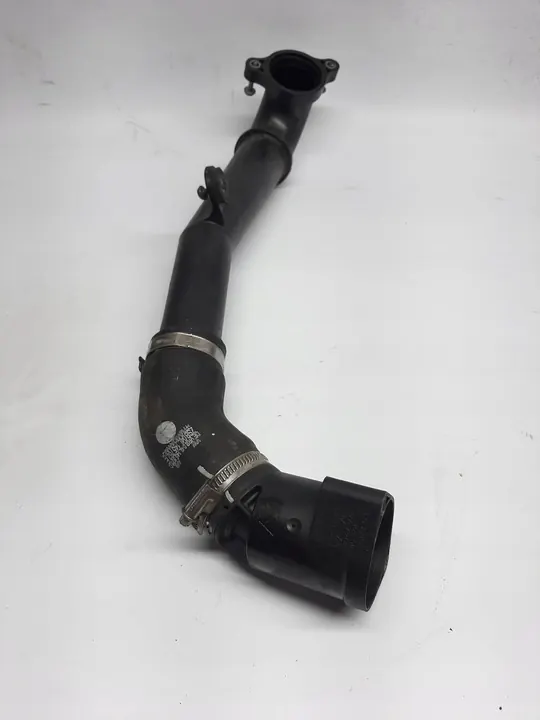 VW GOLF VII LEON III 1.6 TDI Intercooler-Schlauch 04L145770H image 4