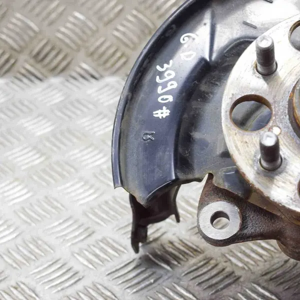 Toyota Camry VIII XV70 2019 Mozzo ruota posteriore destro image 5