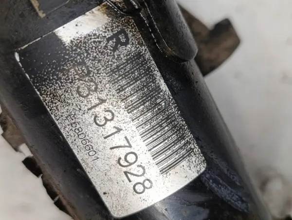 Volvo V40 II R-Design Fram höger stötdämpare OEM 31317928 image 3