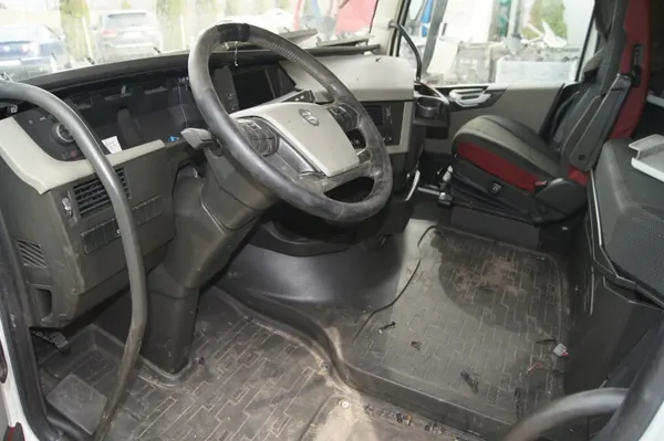 Complete Cabine VOLVO FH 4 EURO 6 Jaar 2017 image 7