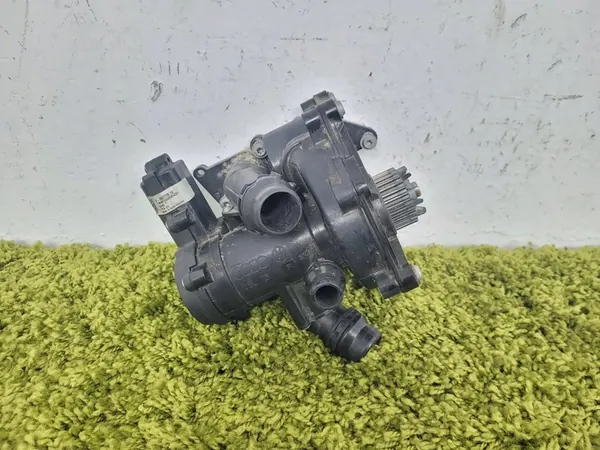 Vattenpump Termostat Audi A1 A3 A4 A6 A8 Q3 Q5 Q7 Q8 2.0 1.8 06l121005a image 2