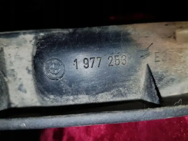 BMW 3 E36 rekisterikilven valo OEM 1977253 image 3
