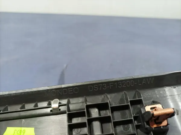 OEM DS73-F13200-FBW Rechter voor dorpelbeschermer image 5