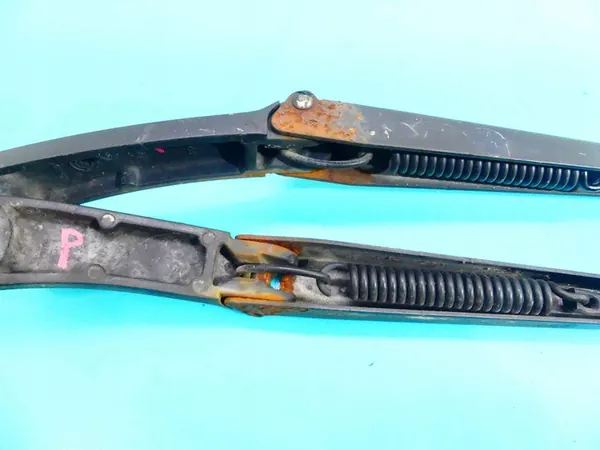 Set Voorruitenwisserarm VW Transporter T5 image 3