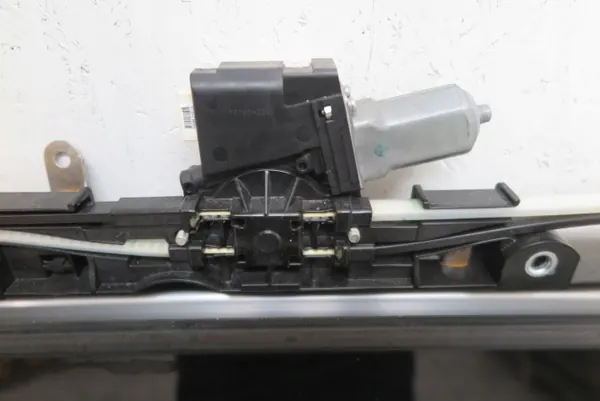 Techo solar SZYBERAV4 para Toyota RAV 4 - Usado OEM image 5