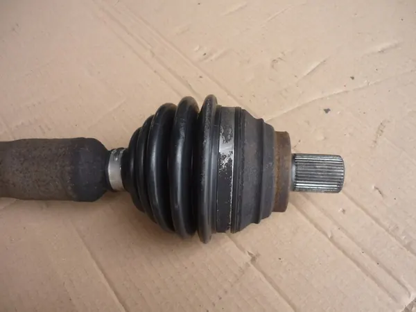 Höger fram drivaxel VW Audi Seat Skoda 1.6 MPI 2.0 FSI image 7
