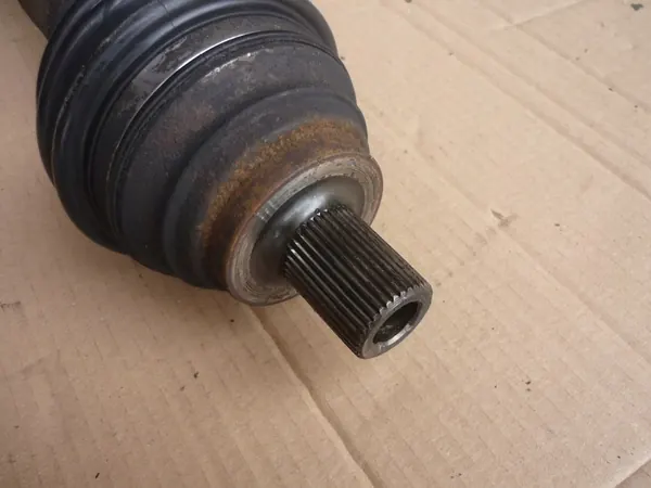 Höger fram drivaxel VW Audi Seat Skoda 1.6 MPI 2.0 FSI image 8