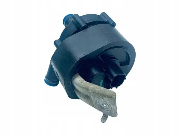 Tesla waterpomp motor OEM 103732700G Gebruikt image 4