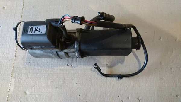Servopump A-Klass W168 Begagnad OEM image 2