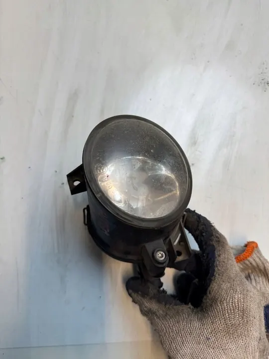 Tampa SEAT Lateral Instalação Halógena OE 5P0941602 image 3