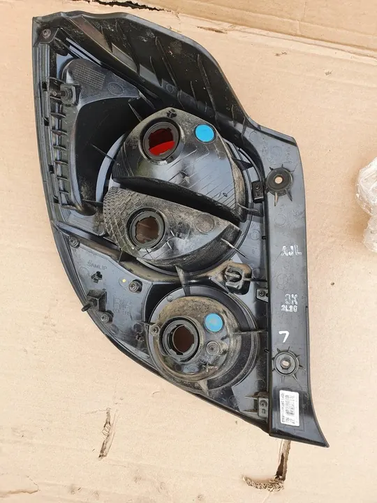 CHEVROLET AVEO T300 Luz Trasera Derecha Original image 8