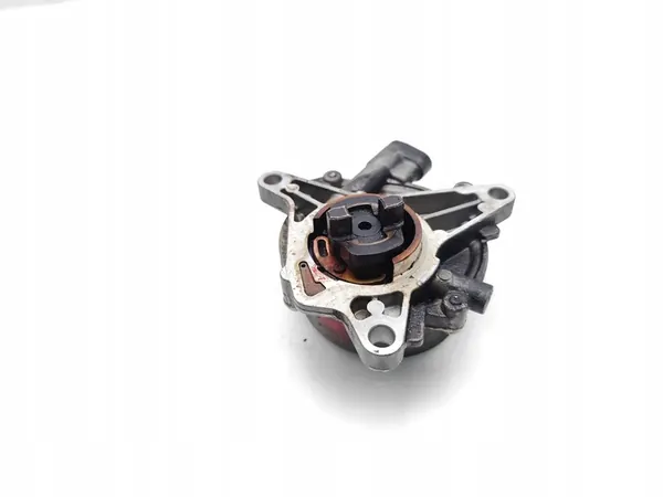 Alfa Romeo Giulietta Brake Booster 1.4 TB 2010 OEM 55221559 image 2