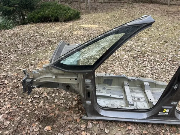 CITROEN C4 PICASSO II Vitre Quart Avant Gauche avec Seuil image 2
