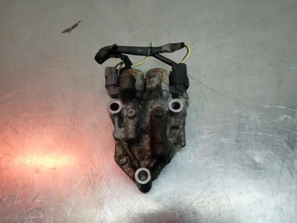 Electroválvula VTEC para Honda Civic 1.4 VIII FD3 - Usado image 6