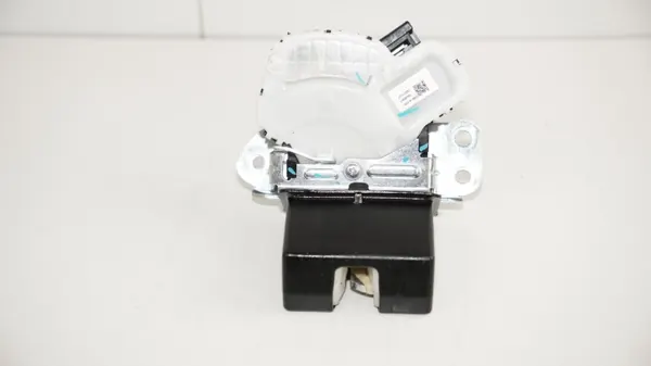 Serrure de coffre OEM 360199769 pour Suzuki Baleno 2015-2019 image 4