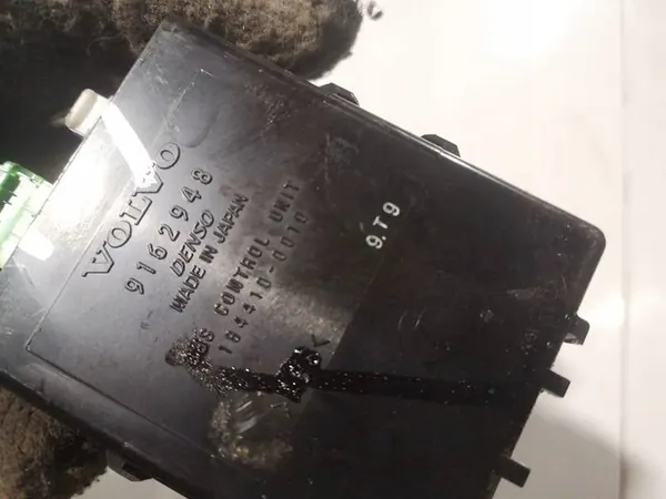 Computador Volvo V70 1999 2.5L OEM 9162948 image 3