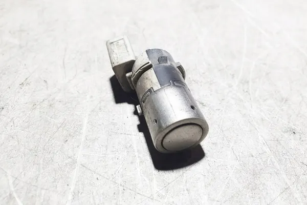 Parkeringssensor AUDI A6 (4F2, C6) 3.0L Diesel image 2