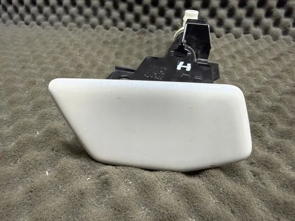 DYSZA SPRYSKIWACZ LAMPY REFLEKTORA SUBARU TOYOTA OE image 2