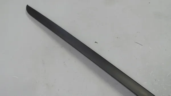 BMW G22 7475010 Front rechts Fensterleiste image 6