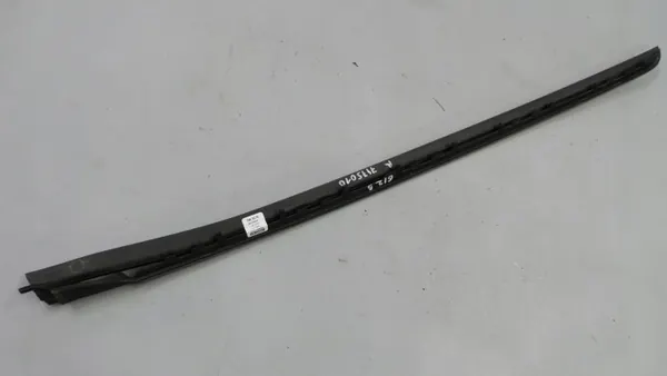 BMW G22 7475010 Front rechts Fensterleiste image 7