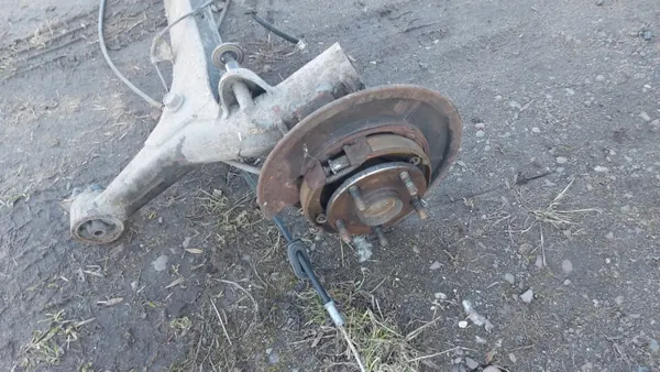 OEM BELKA bakvagnsbalk för Toyota Corolla Verso II image 3