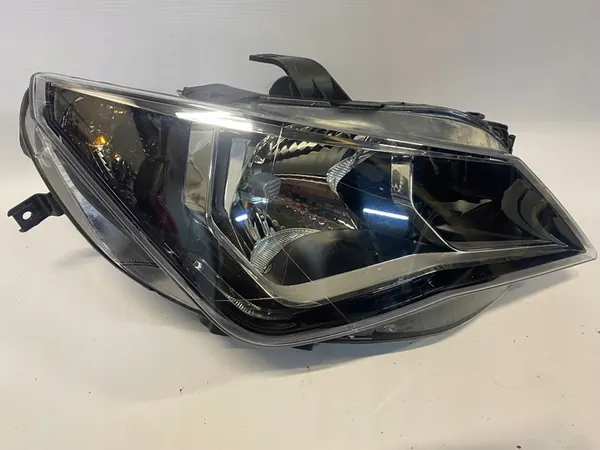 SEAT IBIZA 5 Farol Dianteiro Direito 6F1941016A image 2