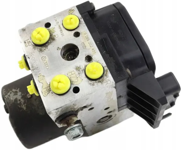 Bomba de travão Audi A6 S6 C4 OEM 8E0614111T image 2