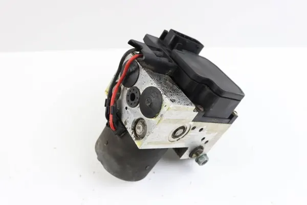 Bomba de travão Audi A6 S6 C4 OEM 8E0614111T image 5