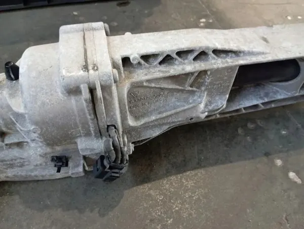 Arbre de différentiel Porsche OEM 99134901010 - Occasion image 3