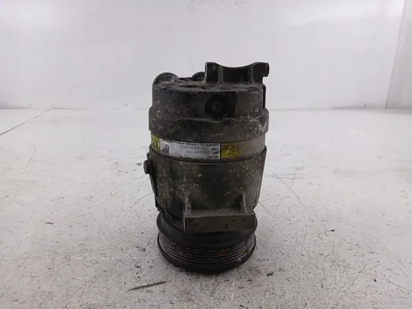 Opel Vectra C ilmastointikompressori image 2