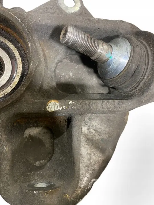 Mercedes-Benz GLS X166 takapyörän navan OEM A1663570105 image 10