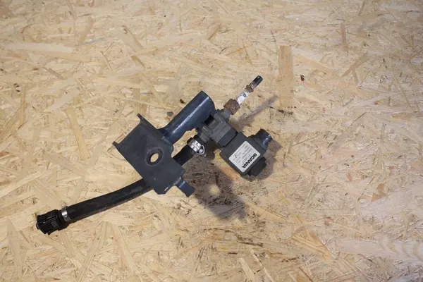 SCANIA R S EURO 6 VENTIL ADBLUE 2112552 image 2