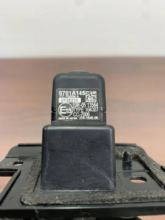 Câmara traseira OEM 8781A145 Mitsubishi Outlander 2018 image 5