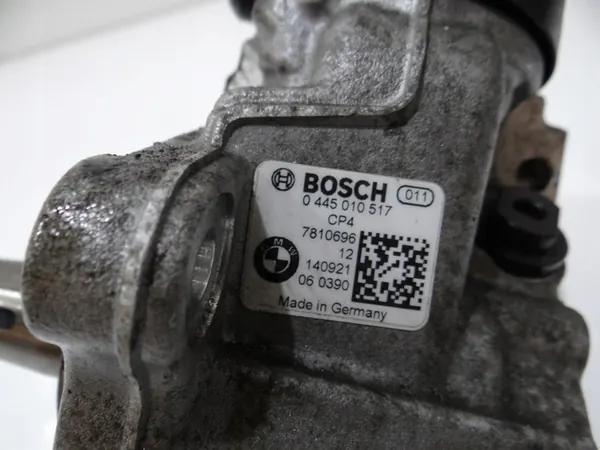 BMW Brandstofpomp N47D20C 7810696 image 3