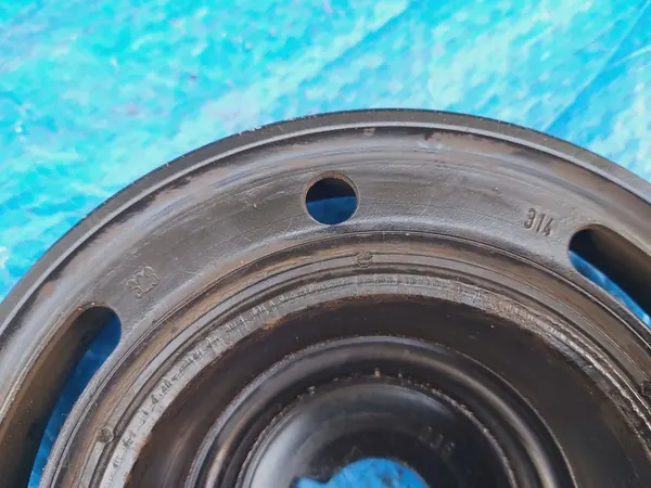 OPEL Astra H Zafira B Polia do virabrequim 1.8 55559328 image 7