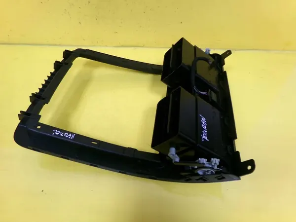 Keskusilmastointihila OEM DRC97896 VW Touran I:lle image 10