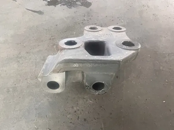Mercedes Actros Ohjaamon Kiinnike OEM A9603190242 - Käytetty image 3